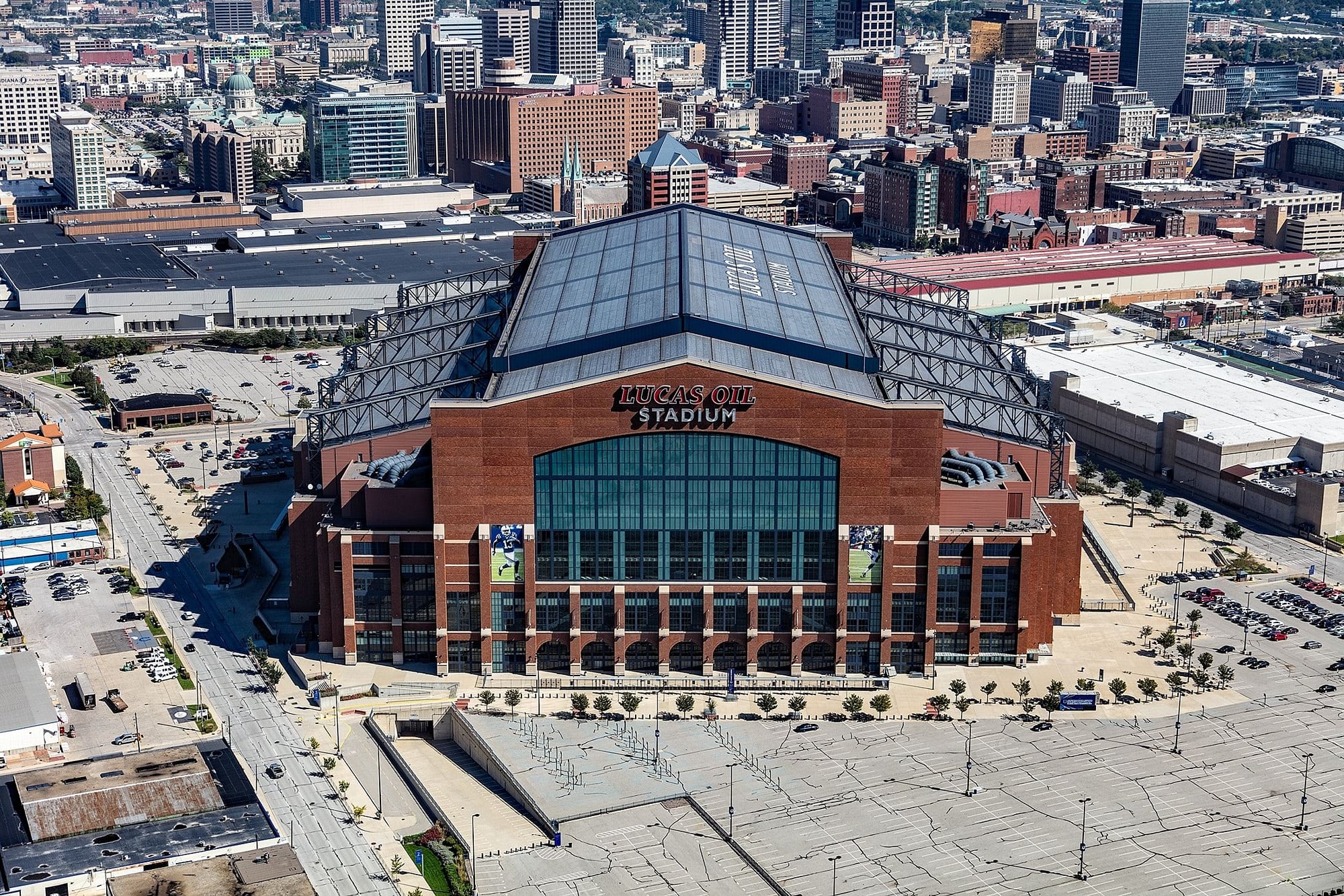 2000 bonus points per night in Indianapolis and Ottawa - Cover Image