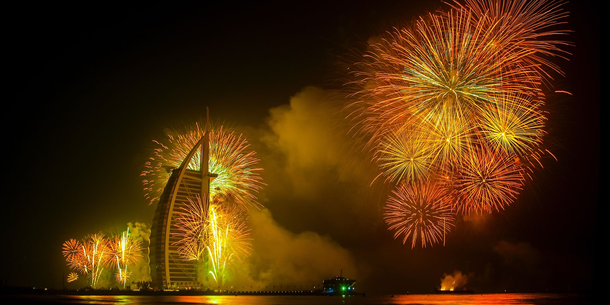 Air India: Get 2x points when you fly between India and the Gulf in business class. - Cover Image