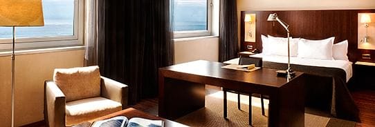 Barcelona: Elites get 4,000 points + a suite - Cover Image