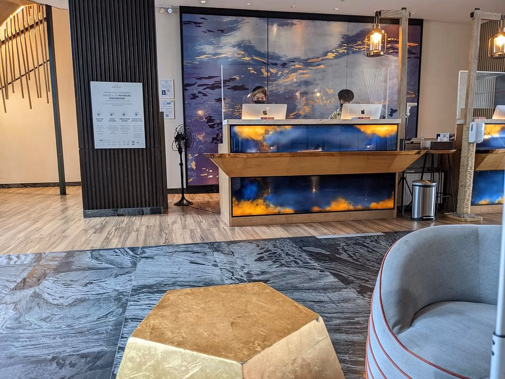 Hotel Indigo Patong - Check-in desk, reception