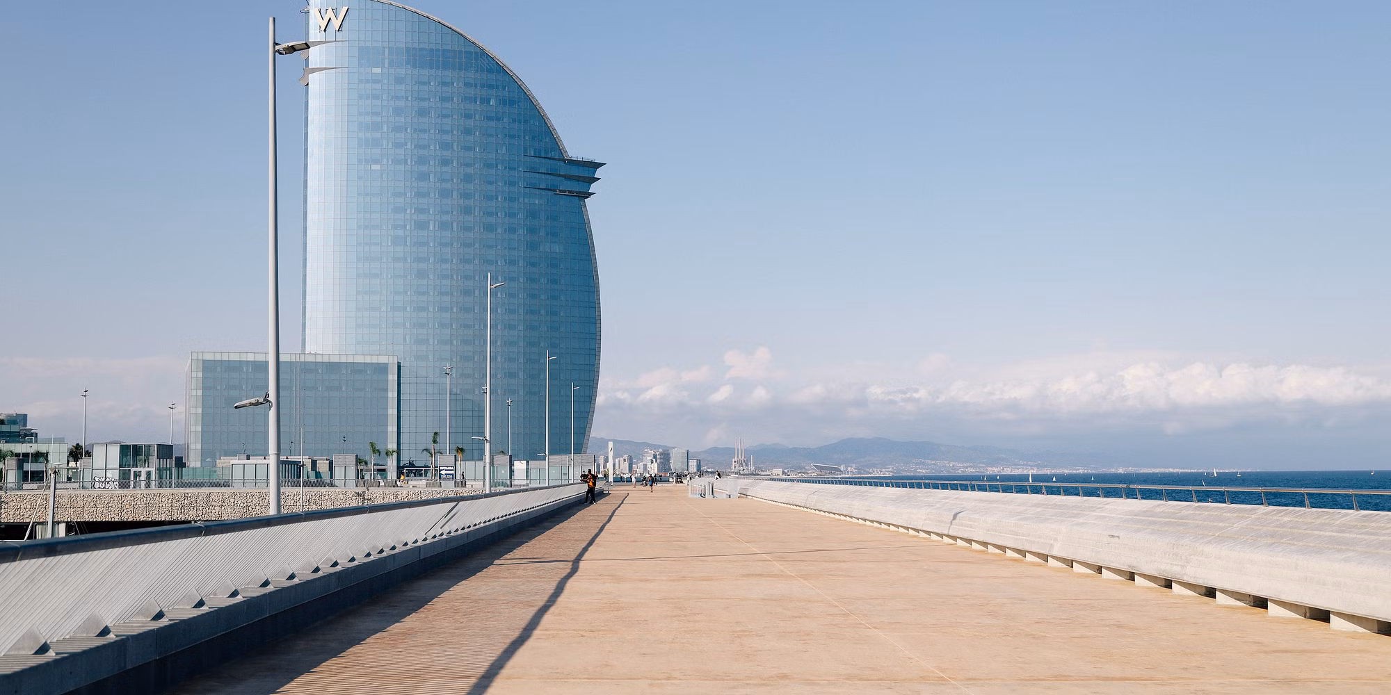 W Barcelona unveils Valentine's Day Packages for 2024. - Cover Image