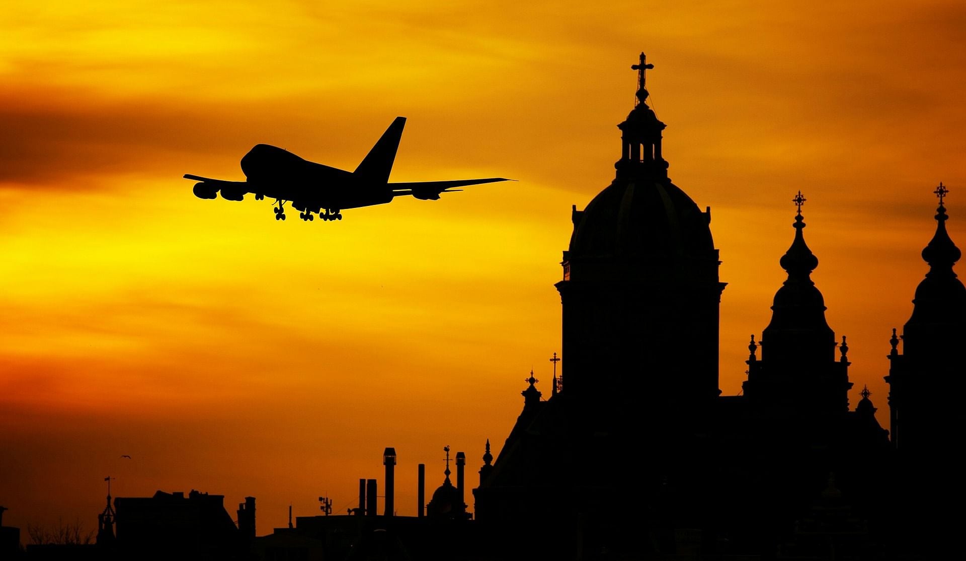 15% discount for select airline employees and associates - Cover Image