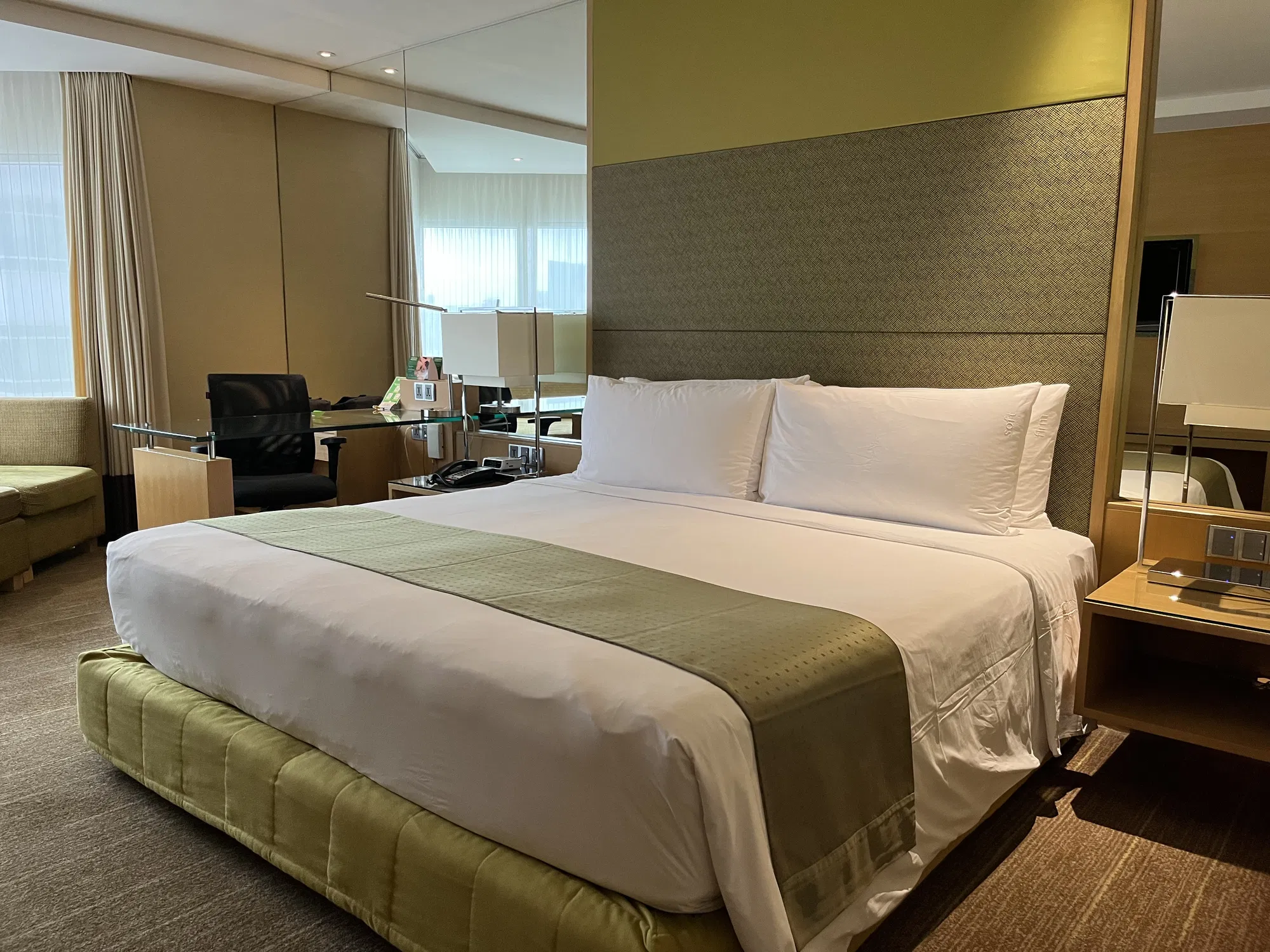 Earn up to 30,000 bonus points for stays at IHG hotels in September - Cover Image