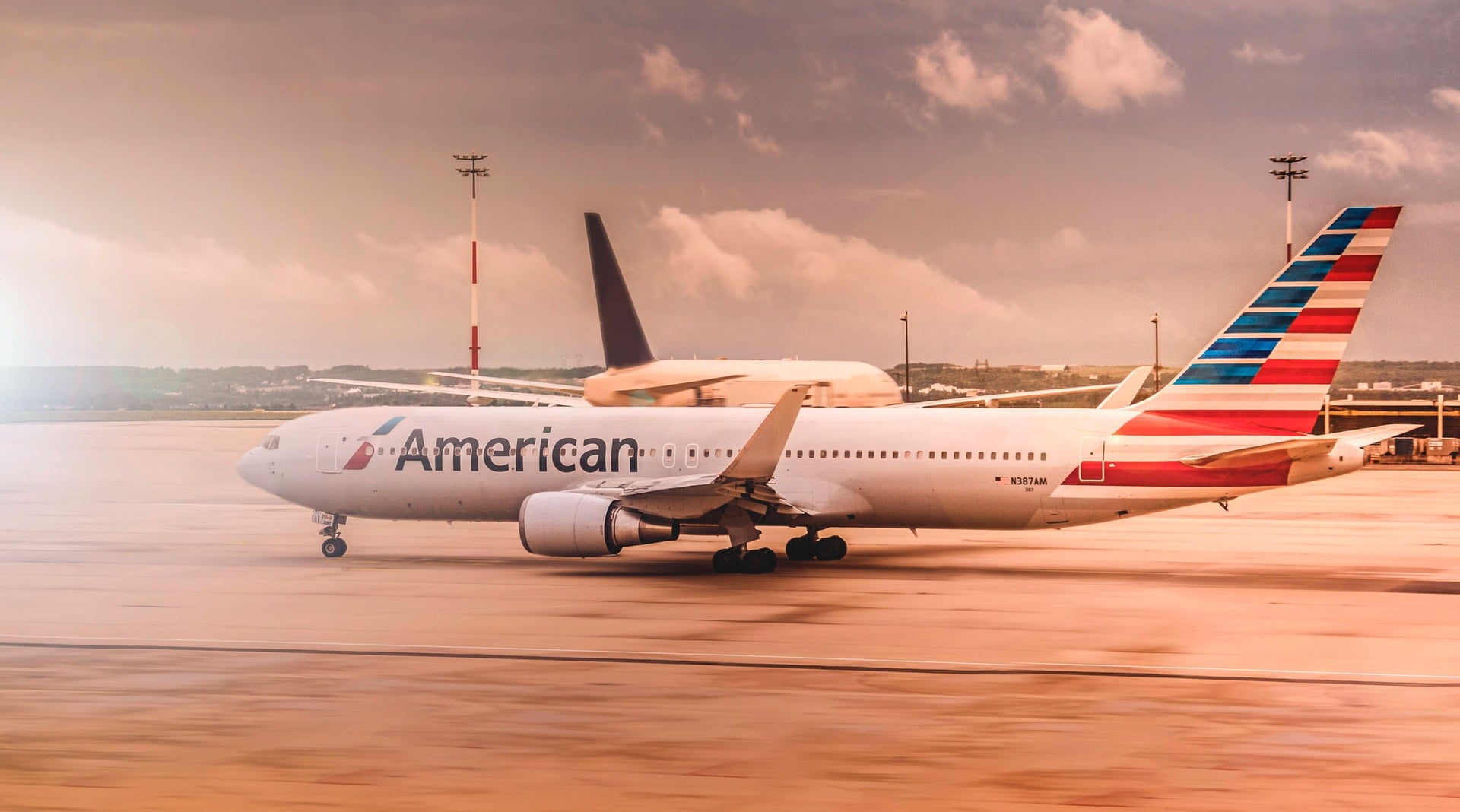 Get 1000 bonus AAdvantage miles for every stay of 2 nights or more - Cover Image
