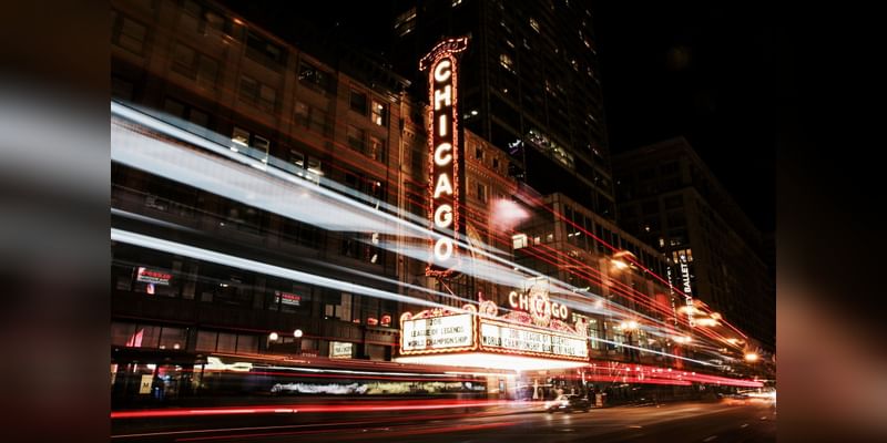 1000 bonus points per night in Chicago - Cover Image